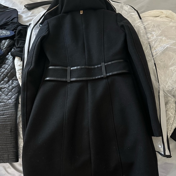 Mackage wool coat. Photo on model is not the actual jacket but sample photo. - Picture 12 of 16